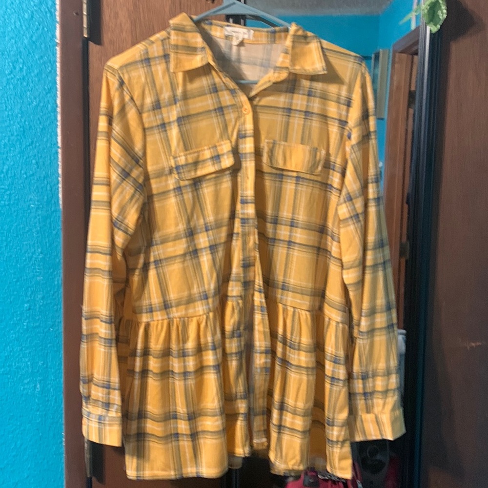 Hello flannel with feminine cut